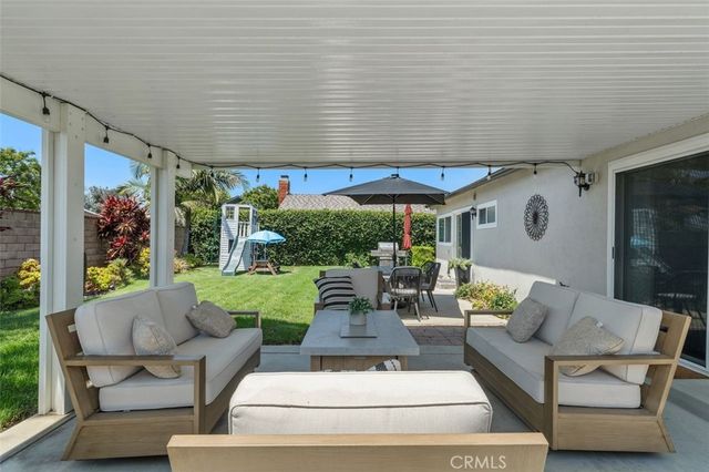 253 N Camino Arroyo, Anaheim Hills, CA 92807