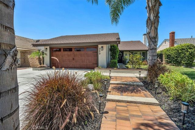 253 N Camino Arroyo, Anaheim Hills, CA 92807