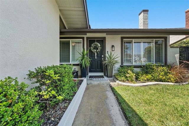253 N Camino Arroyo, Anaheim Hills, CA 92807