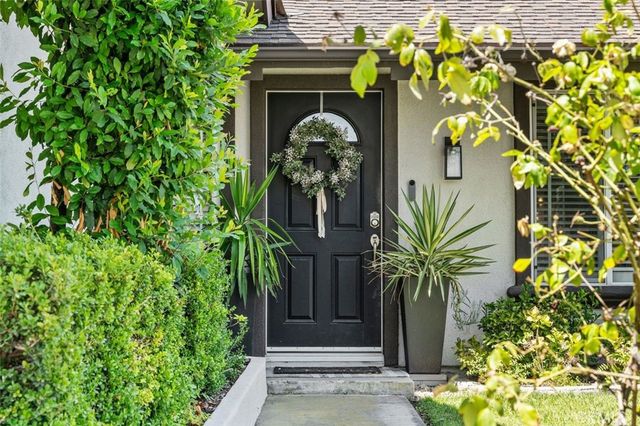 253 N Camino Arroyo, Anaheim Hills, CA 92807