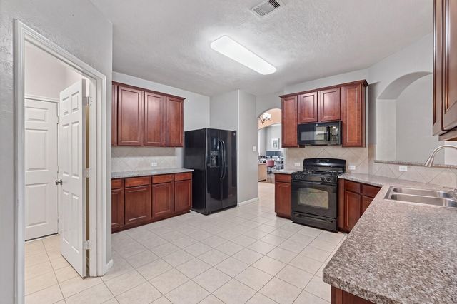 1906 Spring Cliff Court, Spring, TX 77373