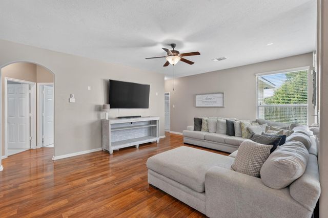 1906 Spring Cliff Court, Spring, TX 77373