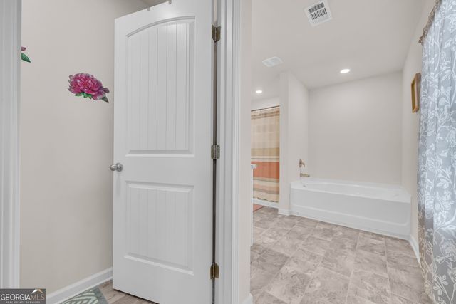 135 Starbuck Parkway, Pendergrass, GA 30567