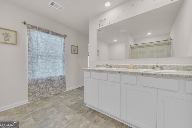 135 Starbuck Parkway, Pendergrass, GA 30567