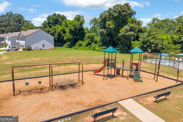 135 Starbuck Parkway, Pendergrass, GA 30567