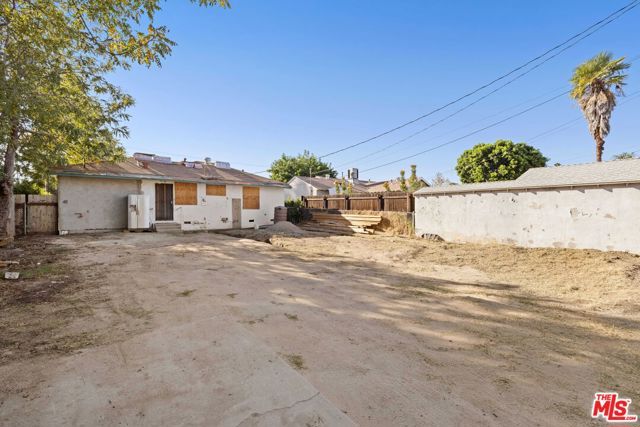 5636 Lindley Avenue, Encino (los Angeles), CA 91316