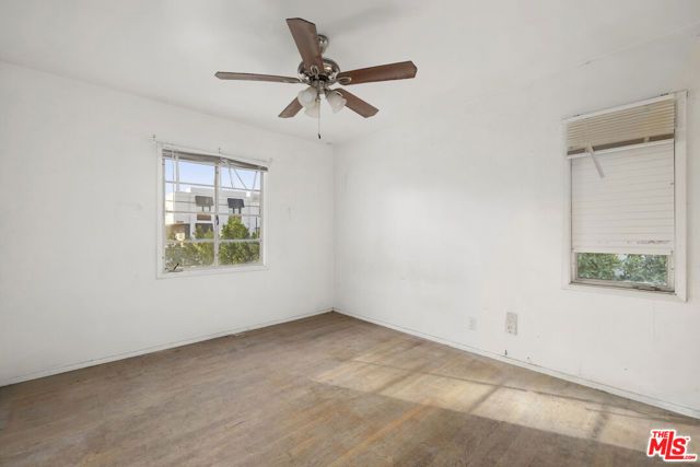 5636 Lindley Avenue, Encino (los Angeles), CA 91316