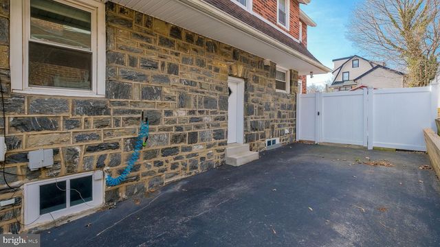 816 FOSS AVE, Drexel Hill, PA 19026