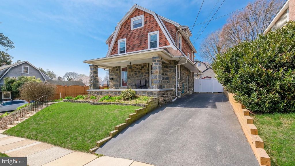 816 FOSS AVE, Drexel Hill, PA 19026