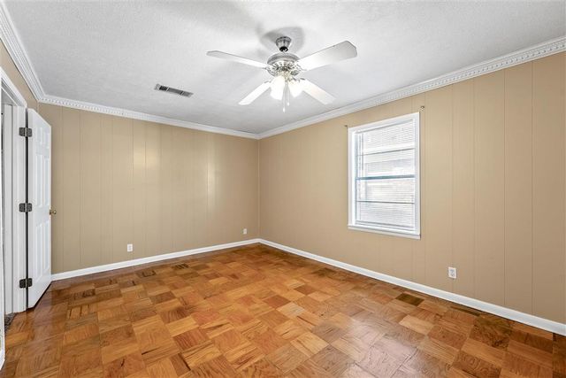 111 Irvin Street, Lake Charles, LA 70605