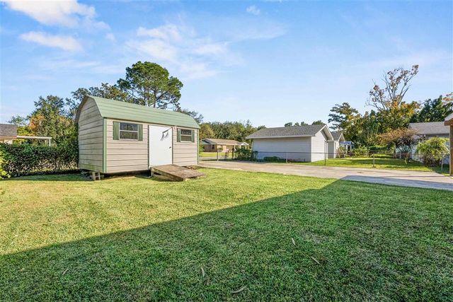 111 Irvin Street, Lake Charles, LA 70605