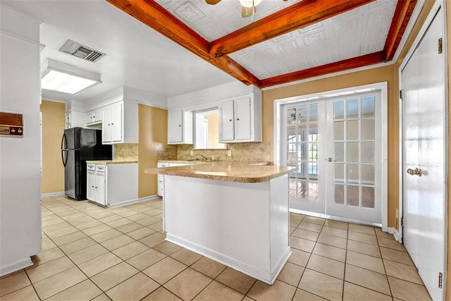 111 Irvin Street, Lake Charles, LA 70605