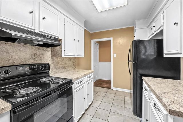 111 Irvin Street, Lake Charles, LA 70605