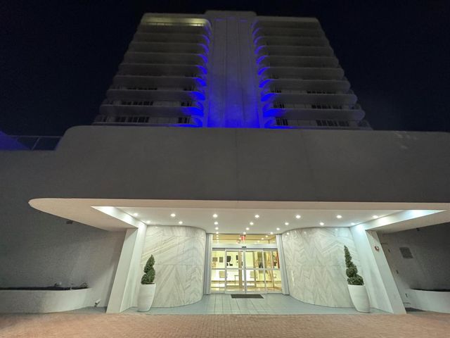 3505 S Ocean Boulevard 10n, Highland Beach, FL 33487