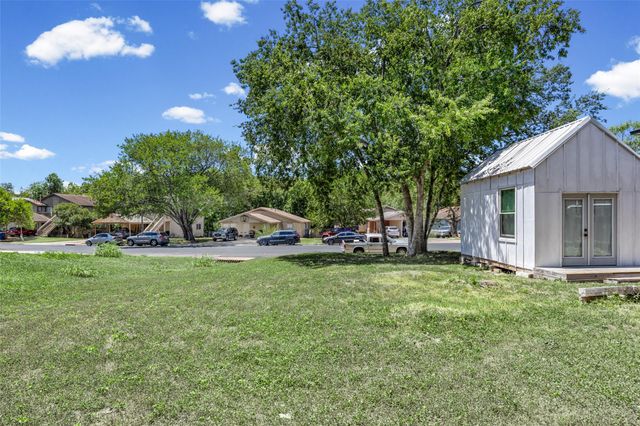5706 Spring Meadow RD, Austin, TX 78744