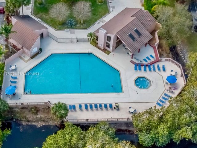 349 NW 94th Terrace, Plantation, FL 33324