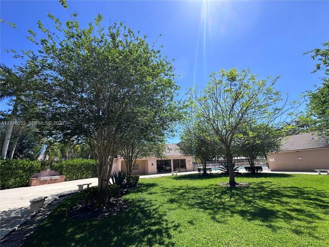349 NW 94th Terrace, Plantation, FL 33324