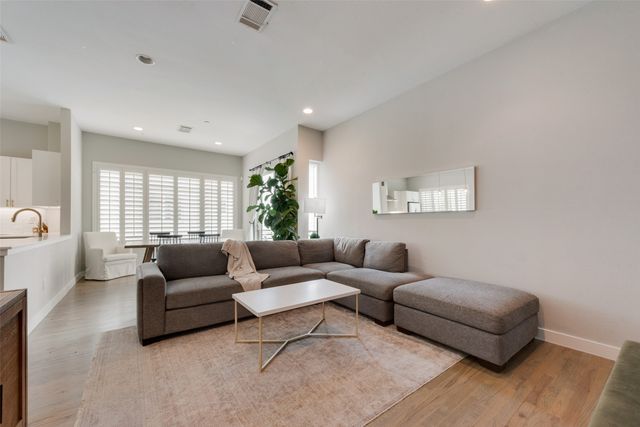 2107 Bennett Avenue 10, Dallas, TX 75206