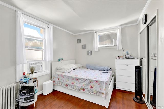 88-37 187th Street, Hollis, NY 11423