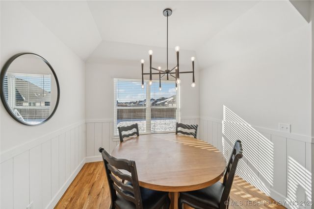 27712 E 107th Street S, Coweta, OK 74429