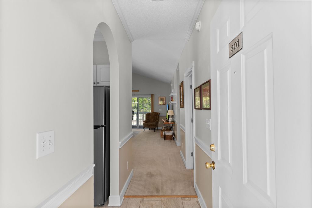 4661 Wild Iris Dr Apt 301, Myrtle Beach, SC 29577 — photo 4