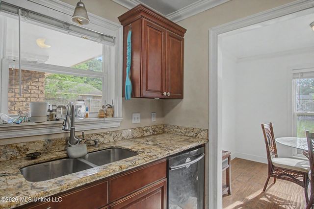 11513 Carondelet Street, Gulfport, MS 39503