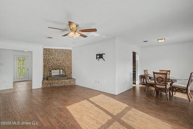 11513 Carondelet Street, Gulfport, MS 39503