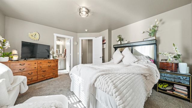 2883 Presley Avenue, Grand Junction, CO 81501