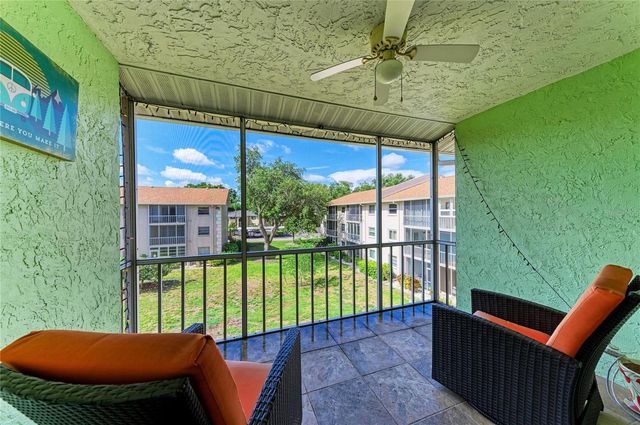 3983 MACEACHEN BOULEVARD 434, Sarasota, FL 34233