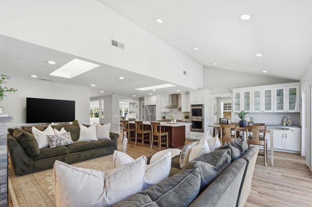 14785 Nelson Way, San Jose, CA 95124