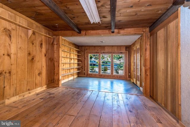2605 MILL RD, Quakertown, PA 18951