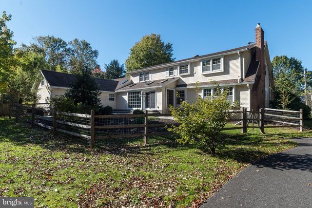 2605 MILL RD, Quakertown, PA 18951