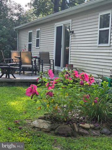 719 NUTMEG ST., Browns Mills, NJ 08015