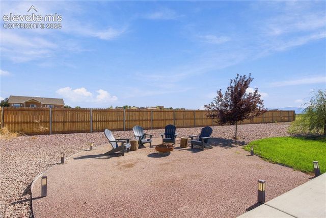 877 S Avenida Del Oro NA, Pueblo West, CO 81007