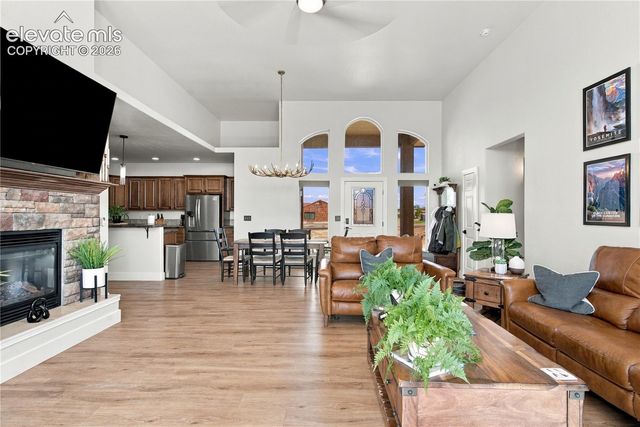 877 S Avenida Del Oro NA, Pueblo West, CO 81007