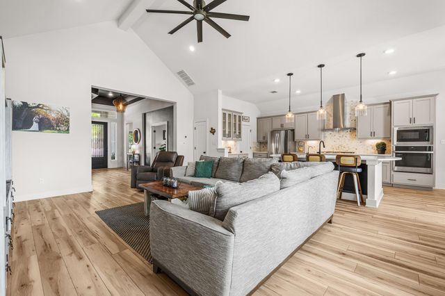 68 Rancho TRL, Georgetown, TX 78628