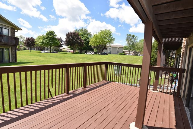 1305 Bamburg Court C, Hanover Park, IL 60133