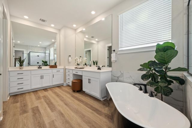 2345 Beebalm ST, Leander, TX 78641