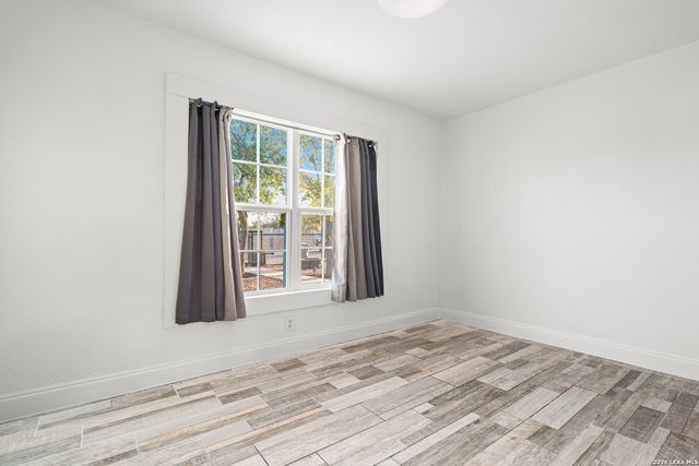 111 ARDMORE ST, San Antonio, TX 78237