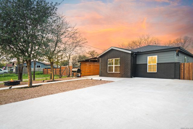 111 ARDMORE ST, San Antonio, TX 78237