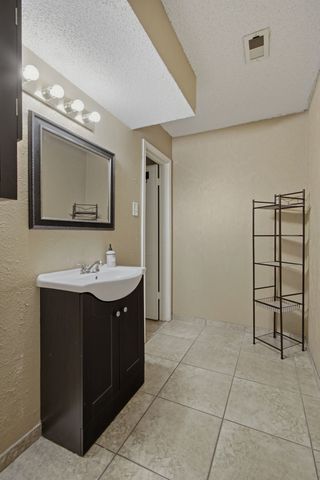 840 Creekside Drive, Lewisville, TX 75067