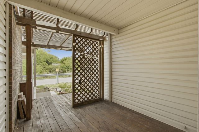 840 Creekside Drive, Lewisville, TX 75067