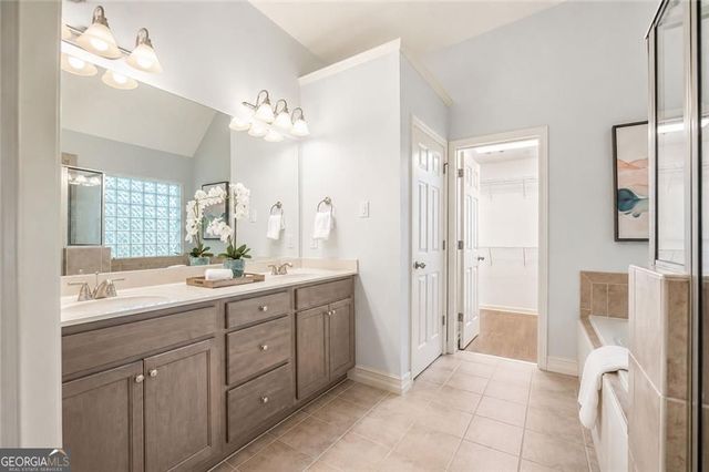 7255 Village Creek Trace, Atlanta, GA 30328