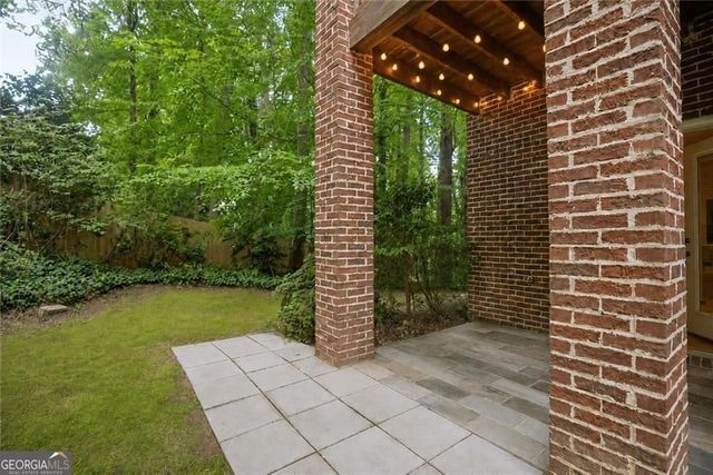 7255 Village Creek Trace, Atlanta, GA 30328