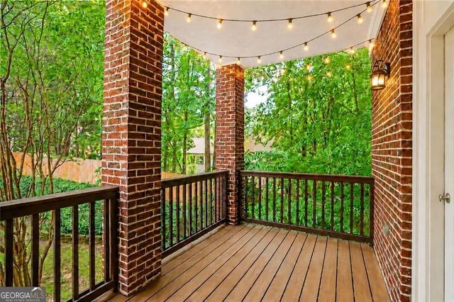7255 Village Creek Trace, Atlanta, GA 30328
