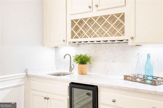 7255 Village Creek Trace, Atlanta, GA 30328