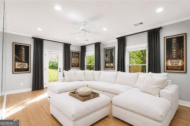 7255 Village Creek Trace, Atlanta, GA 30328