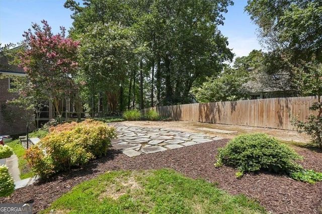 7255 Village Creek Trace, Atlanta, GA 30328