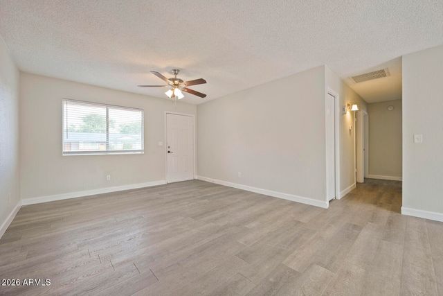 1339 N HILLCREST Circle, Mesa, AZ 85201