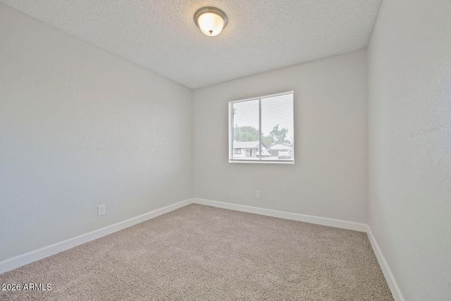 1339 N HILLCREST Circle, Mesa, AZ 85201